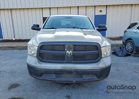 2018 Ram 1500 St z USA, uszkodzony, nr VIN 1C6RR6FG9JS229620